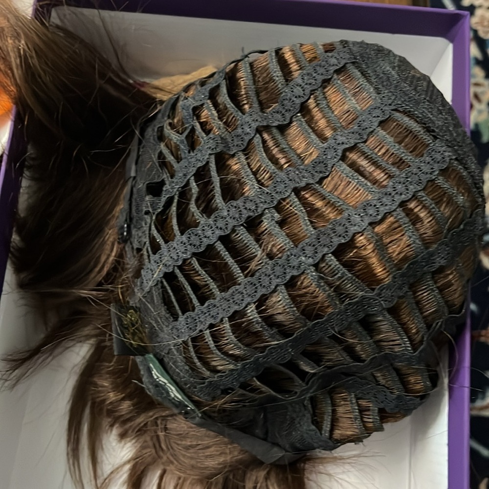 Human hair wig , brown color , lace front. - Picture 7 of 10
